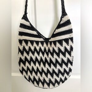 Navy & White zip top cotton bag